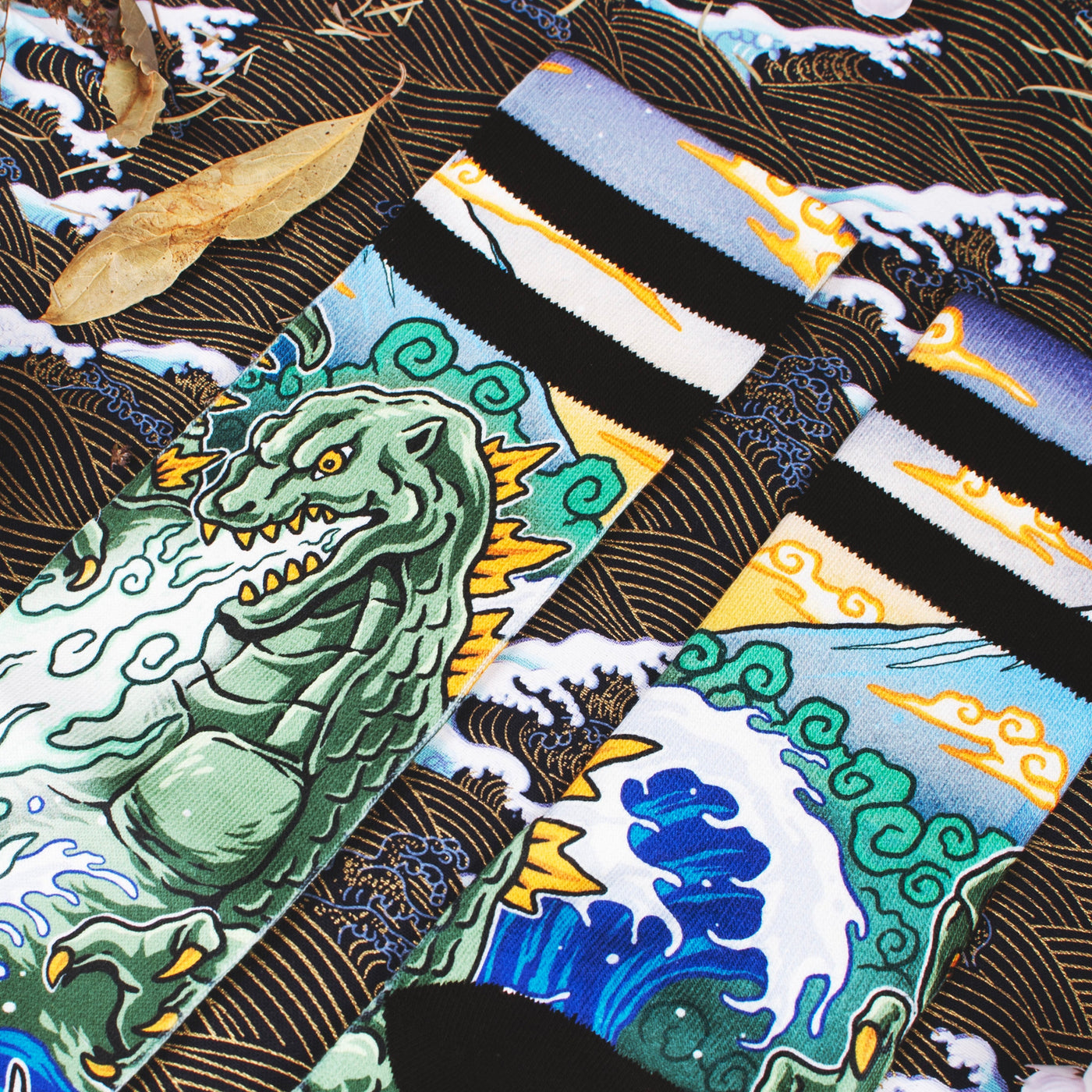Kaiju King - Mid High - AmericanSocks