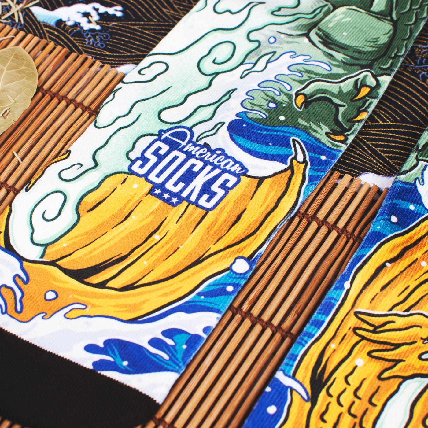 Kaiju King - Mid High - AmericanSocks